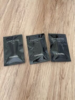 CHANEL Black Le Volume de Chanel Mascara Sample Trio